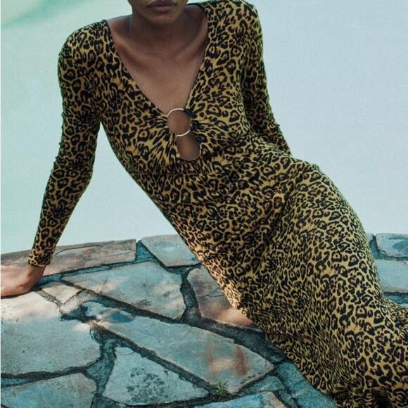 ZARA ANIMAL PRINT KNIT DRESS - Picture 1 of 5